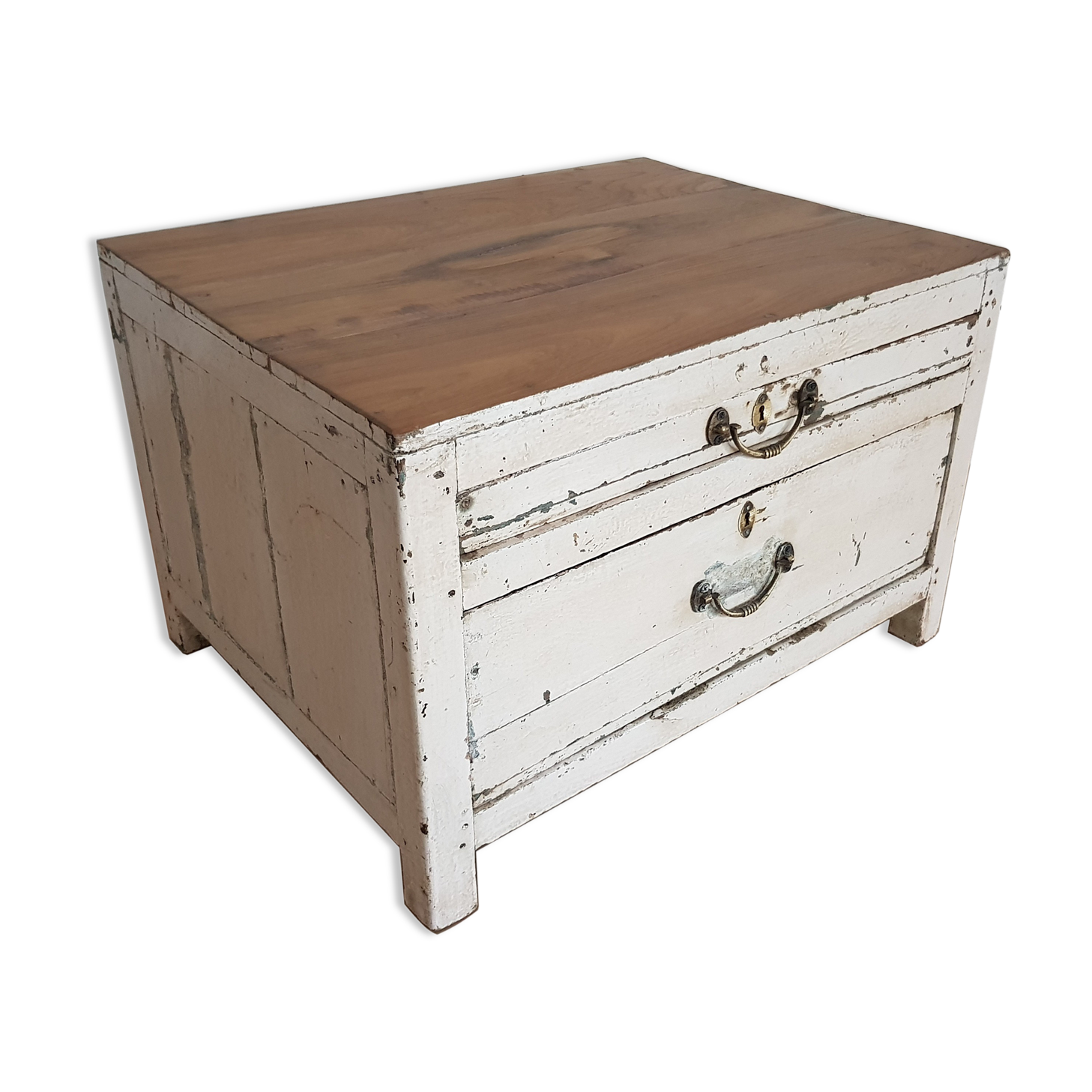 Old piece of furniture by trade (jeweler)