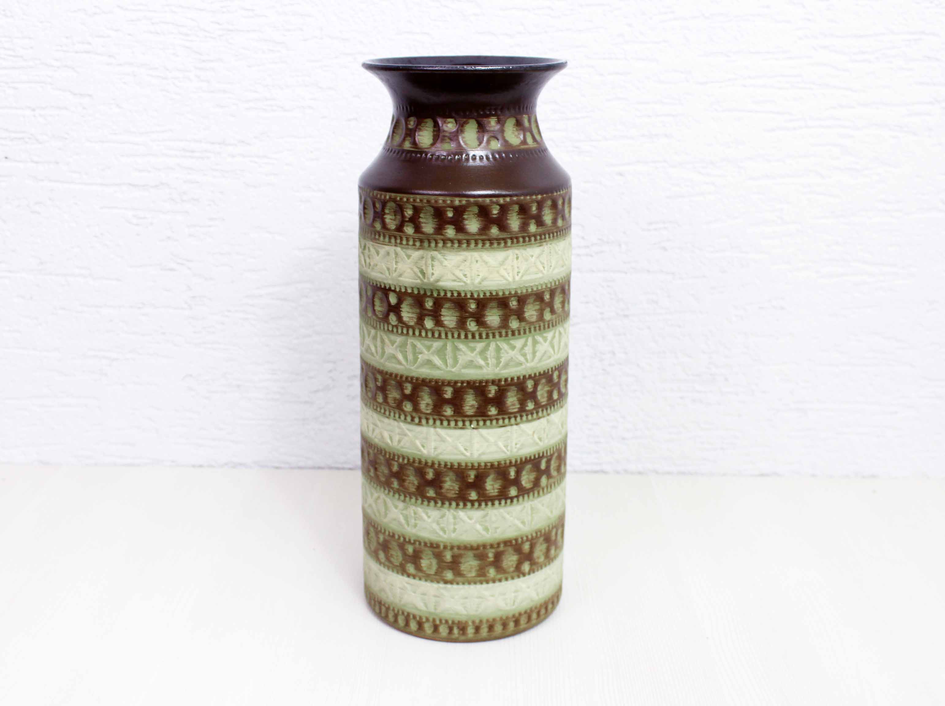 Ceramic WG Vase by Bay ceramic