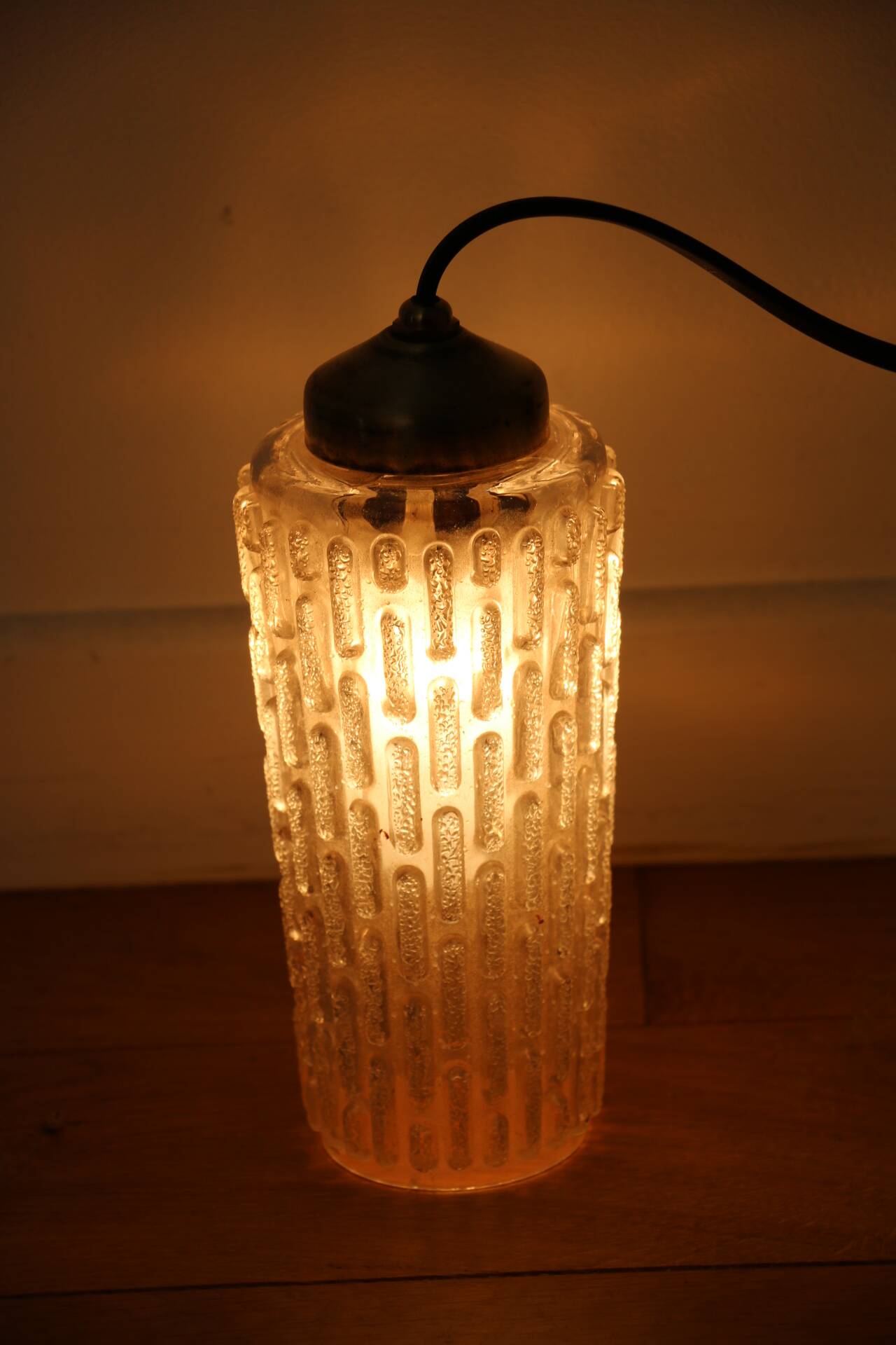4 baladeuses / suspensions verre laiton 1960