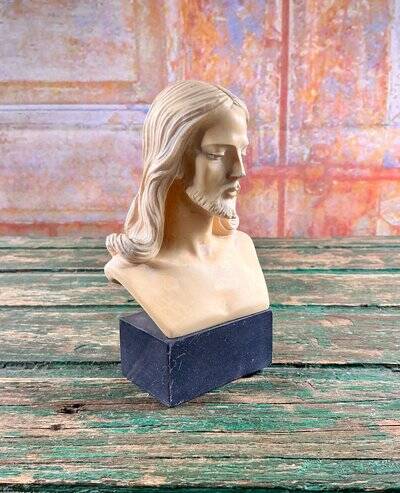 Bust of Christ signed A. Giannelli, ancient Italian sculpture.