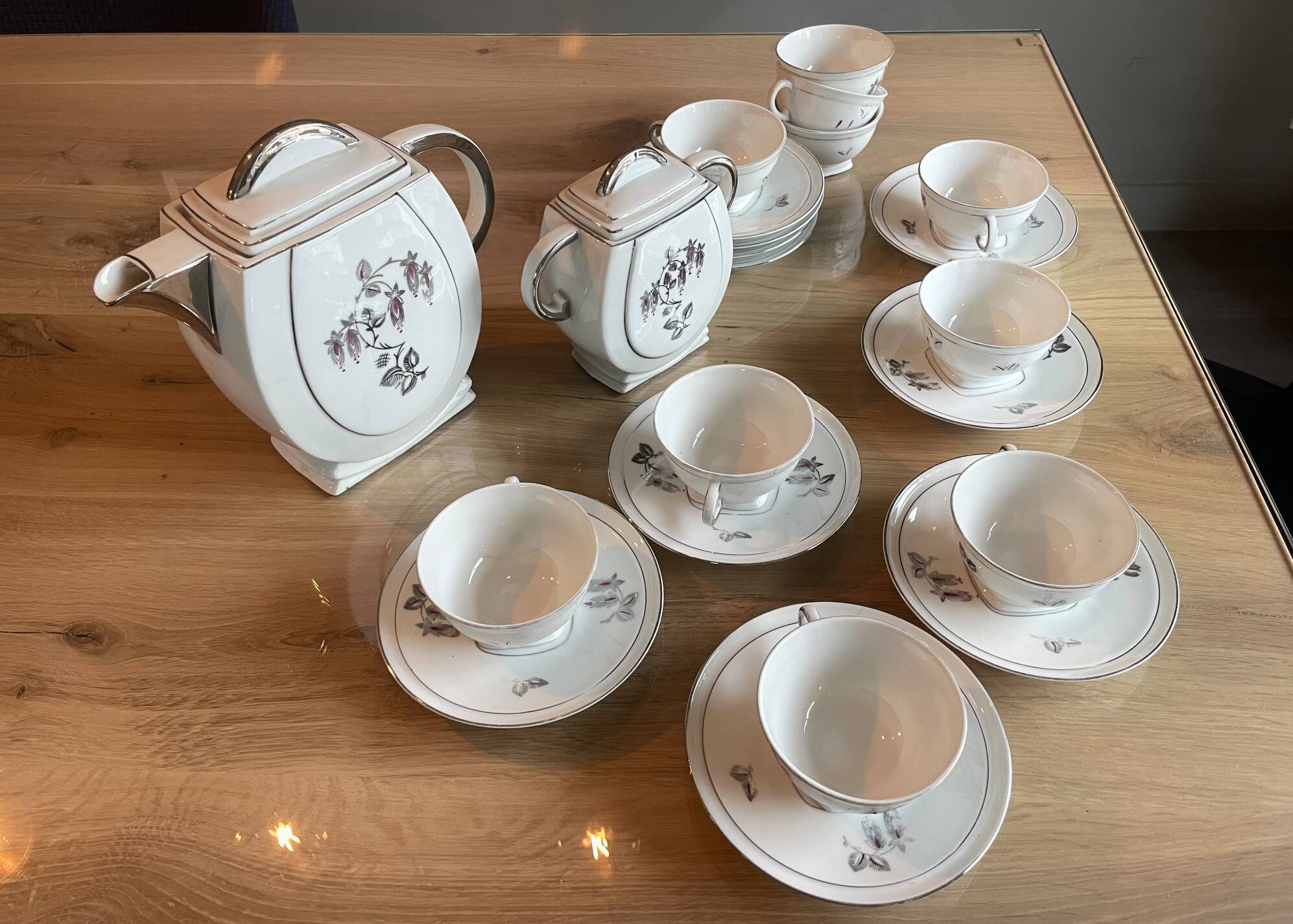 Tea/coffee service