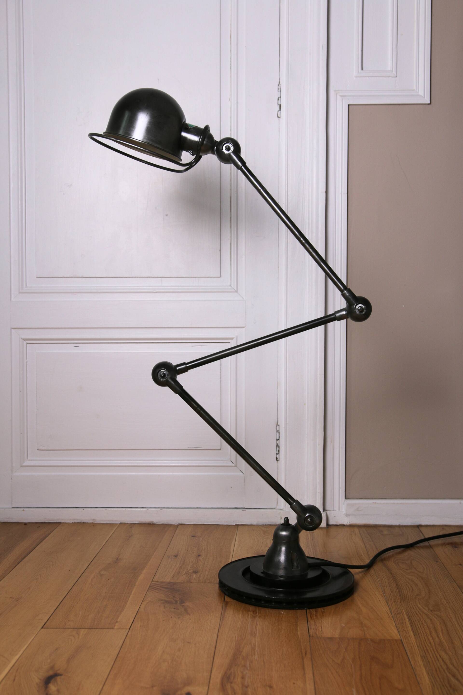Vintage Jieldé floor lamp with 3 arms, 1950s-60s.