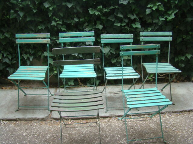 Lot of old garden iron folding chairs