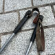 Paire de bâtons de ski anciens en métal L=122