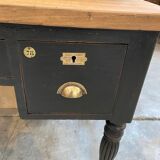 Desk with showcase