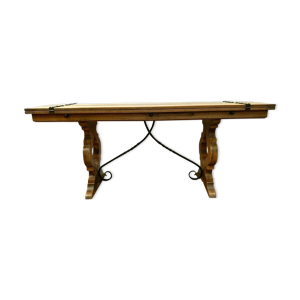 Table en chêne de style