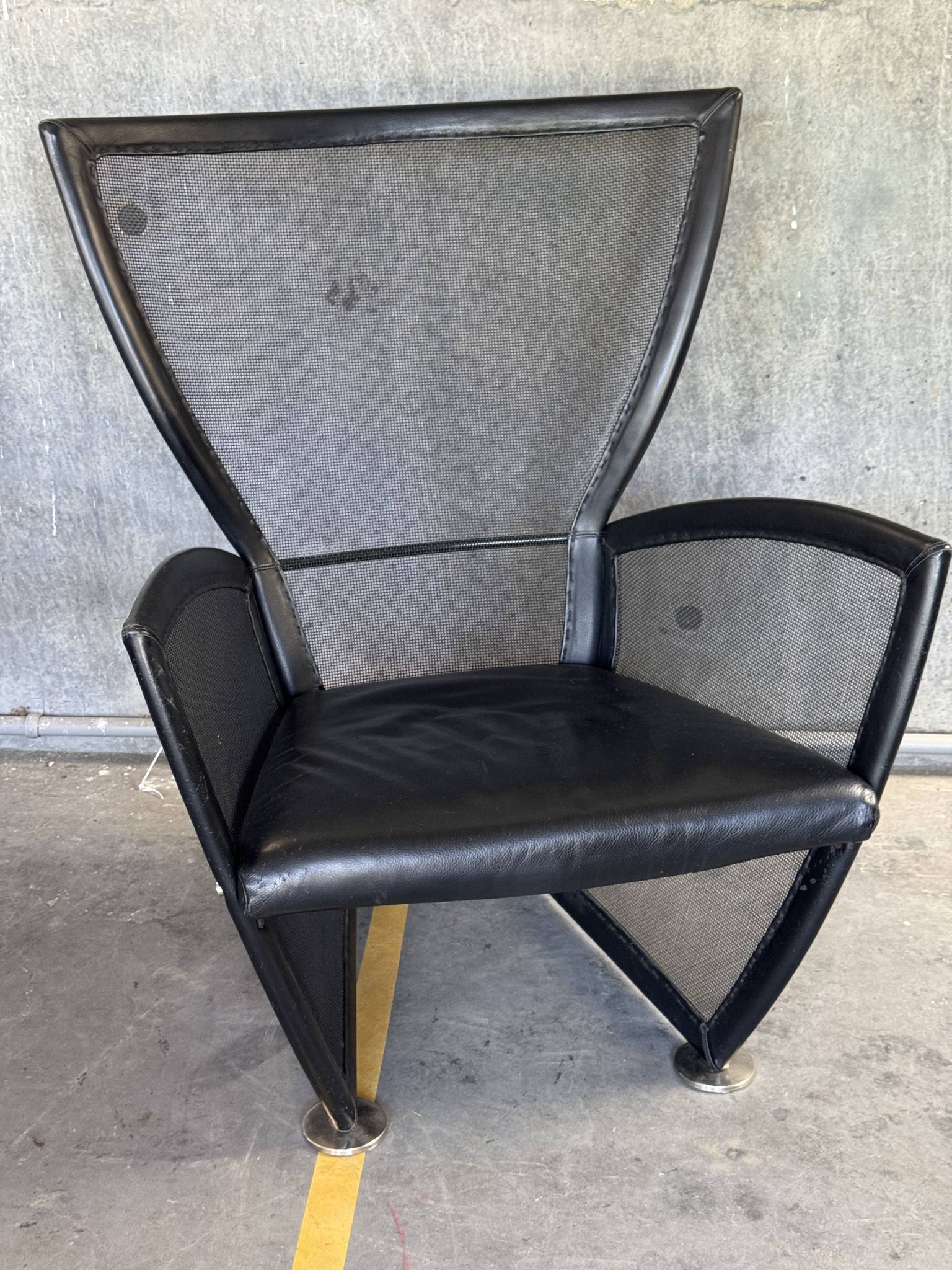 Arflex Prive Fauteuil by Pablo Nava