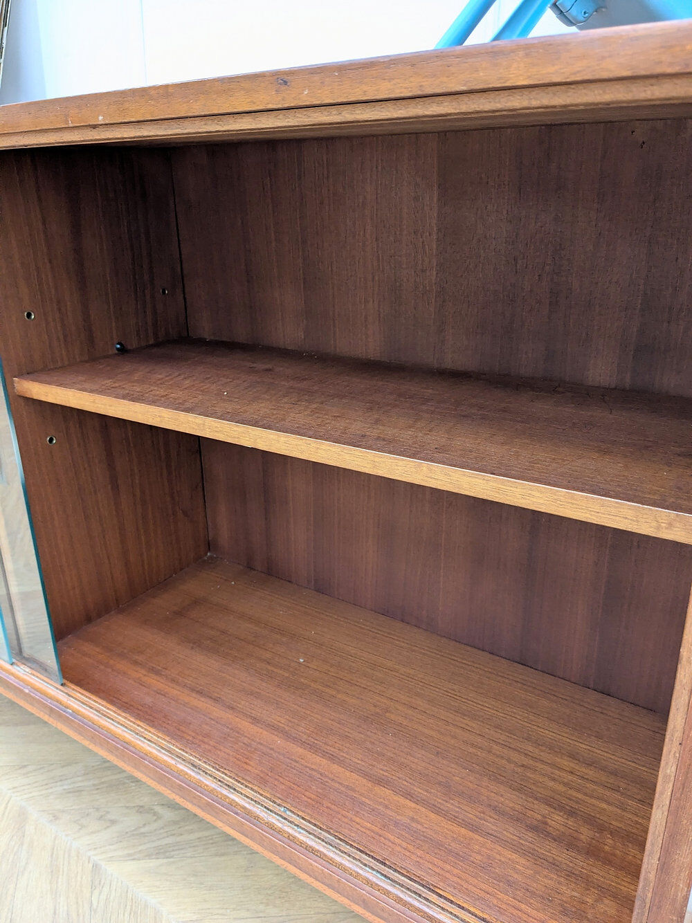 Vitrine en teck