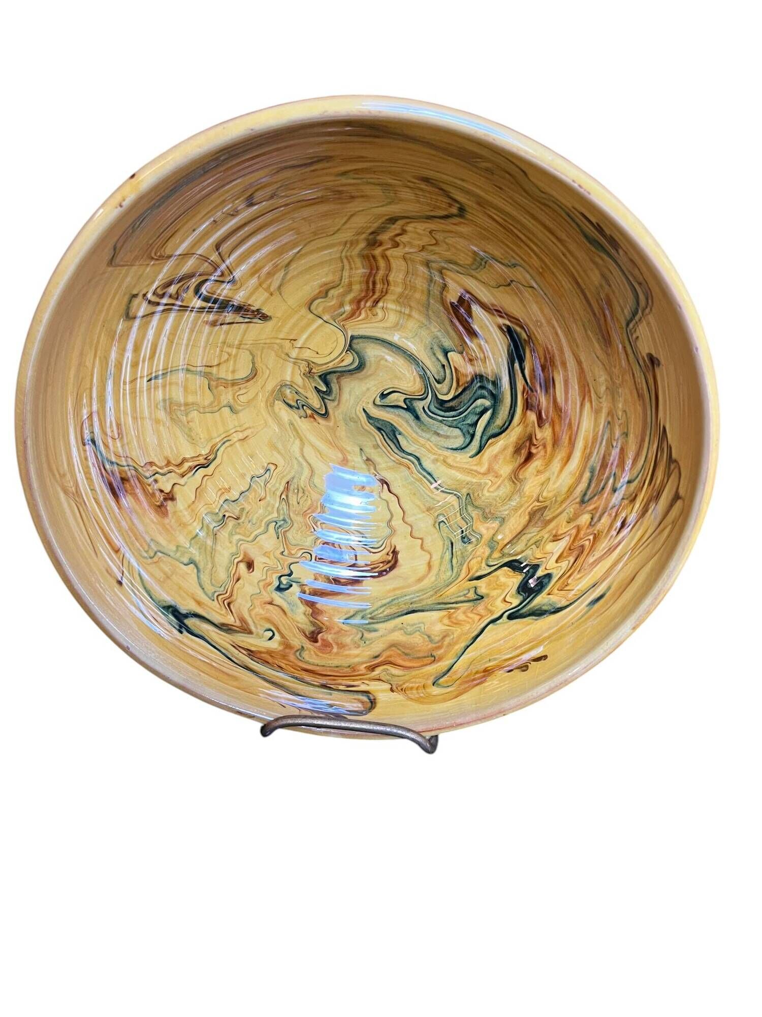 15-piece Provençal ceramic tableware and salad bowl set from the 20th century.