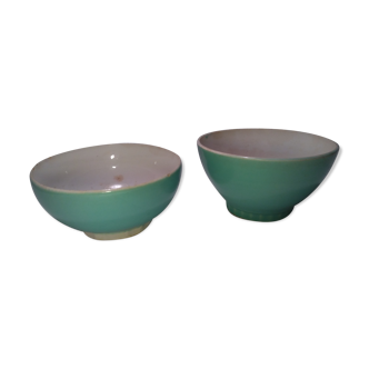 Set of 2 green vintage bowls