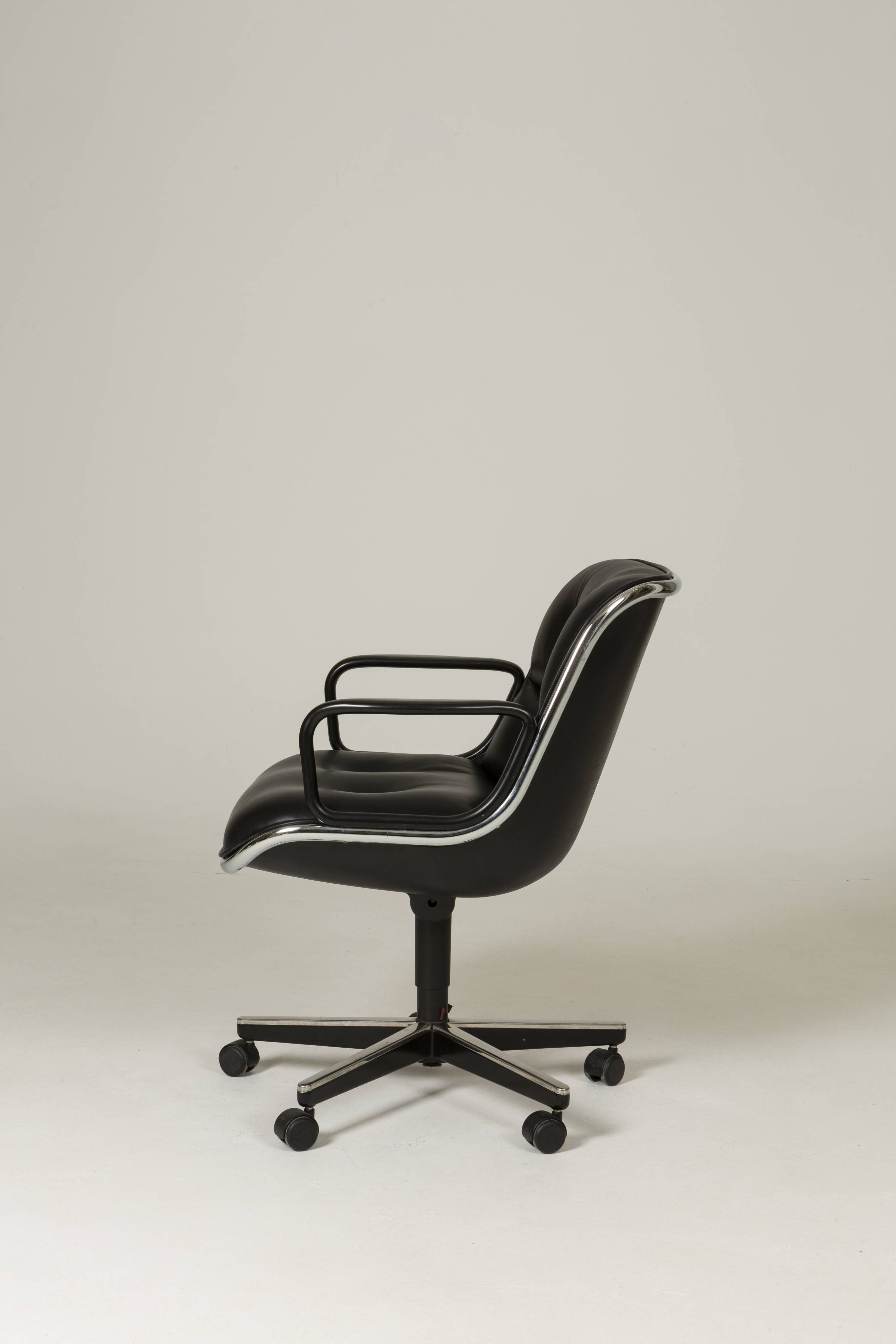 Charles Pollock Armchair, Knoll Edition