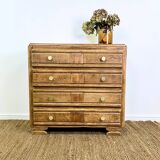 Oak chest of drawers