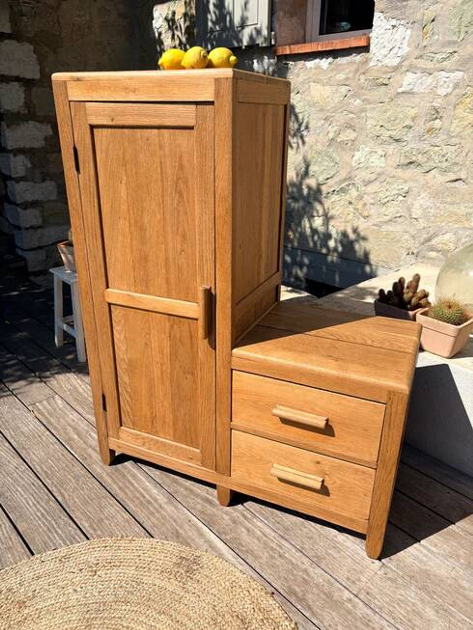 Small asymmetrical wardrobe "Pénélope"
