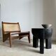 Black mango wood tripod side table with a semi-spherical top, height: 45 cm, diameter: 44 cm.