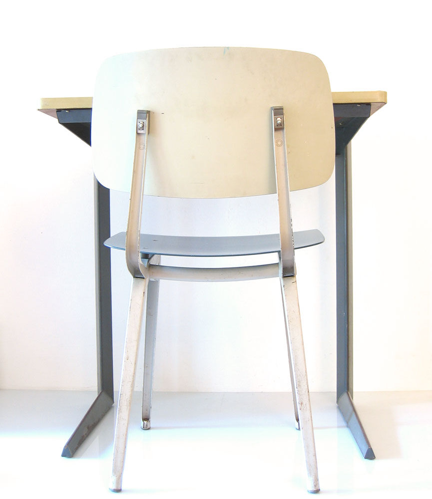 Desk design De Cirkel by Friso Kramer vintage Ahrend