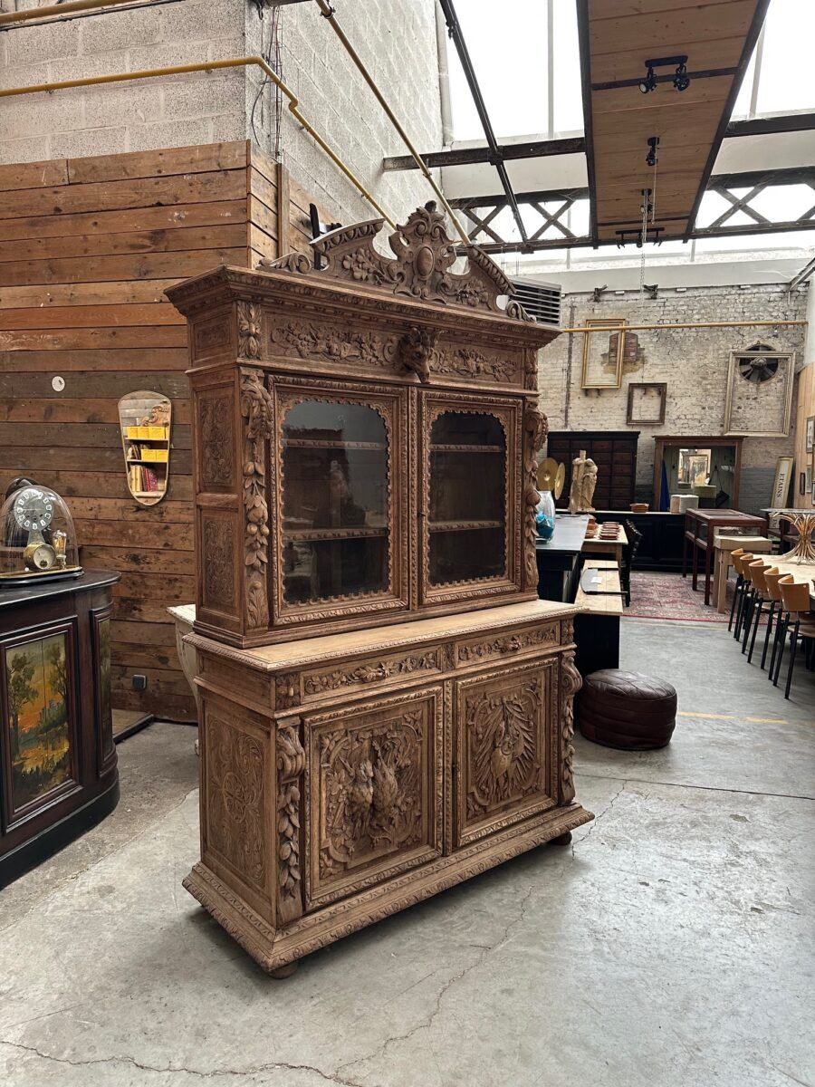 Hunting furniture from the late 19th century