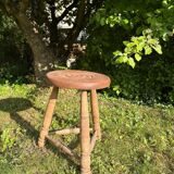 Wooden tripod stool with ball legs