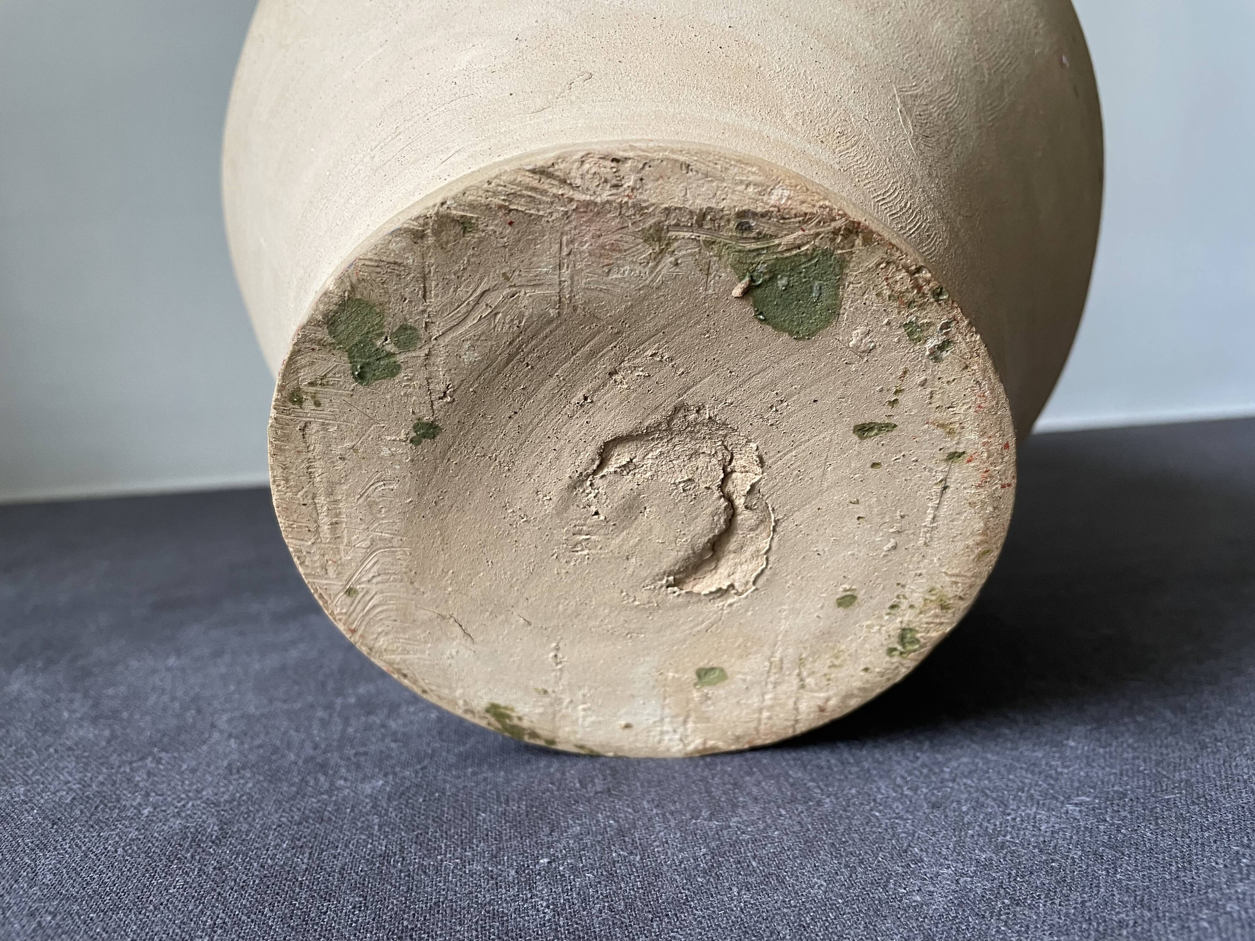 Green terracotta jar