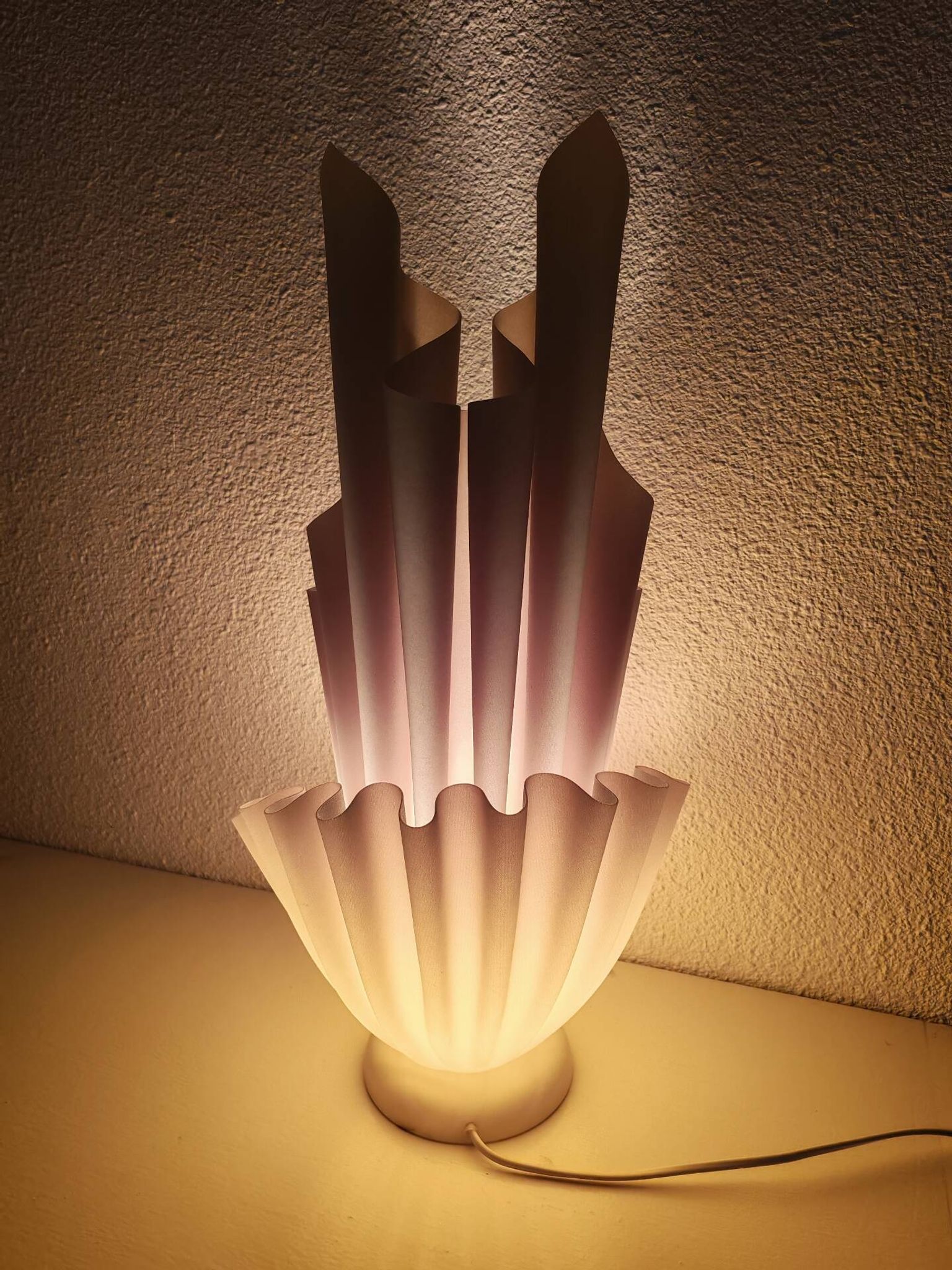 Lampe Corolle par Georgia Jacob