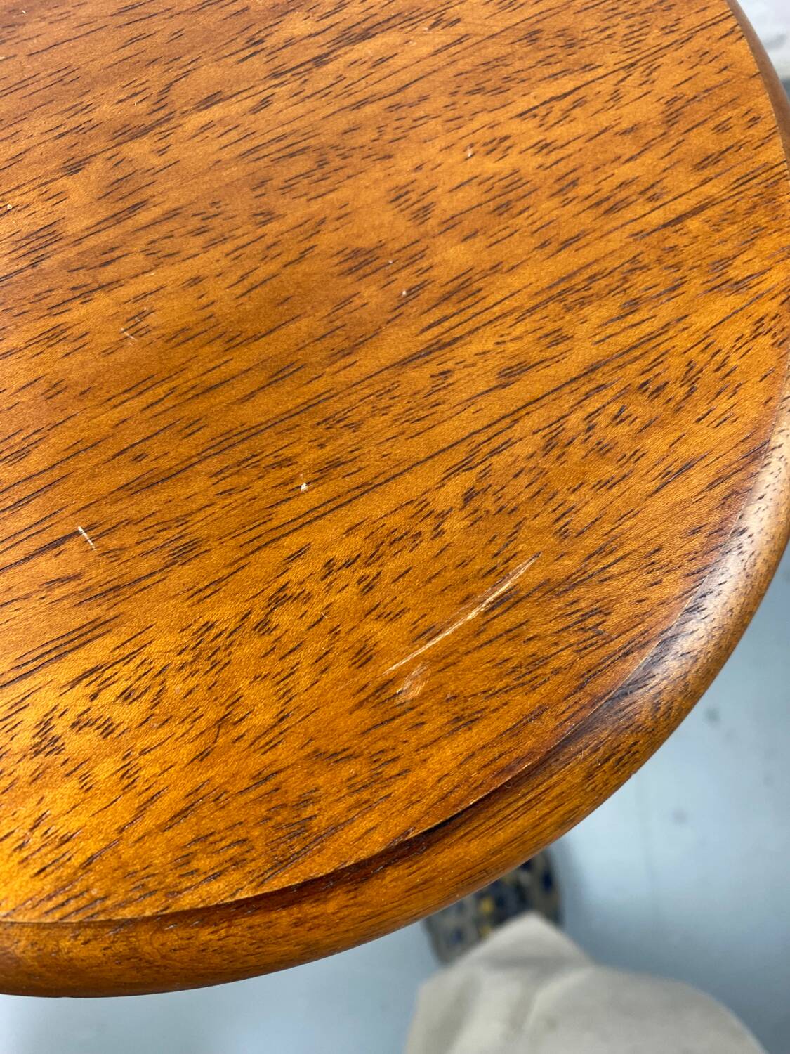 Wooden pedestal table