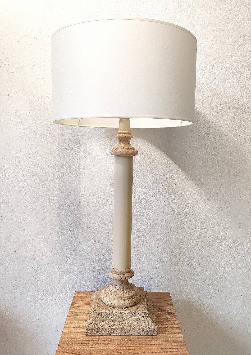 Empire style column lamp in travertine