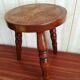 Tabouret bois sculpté