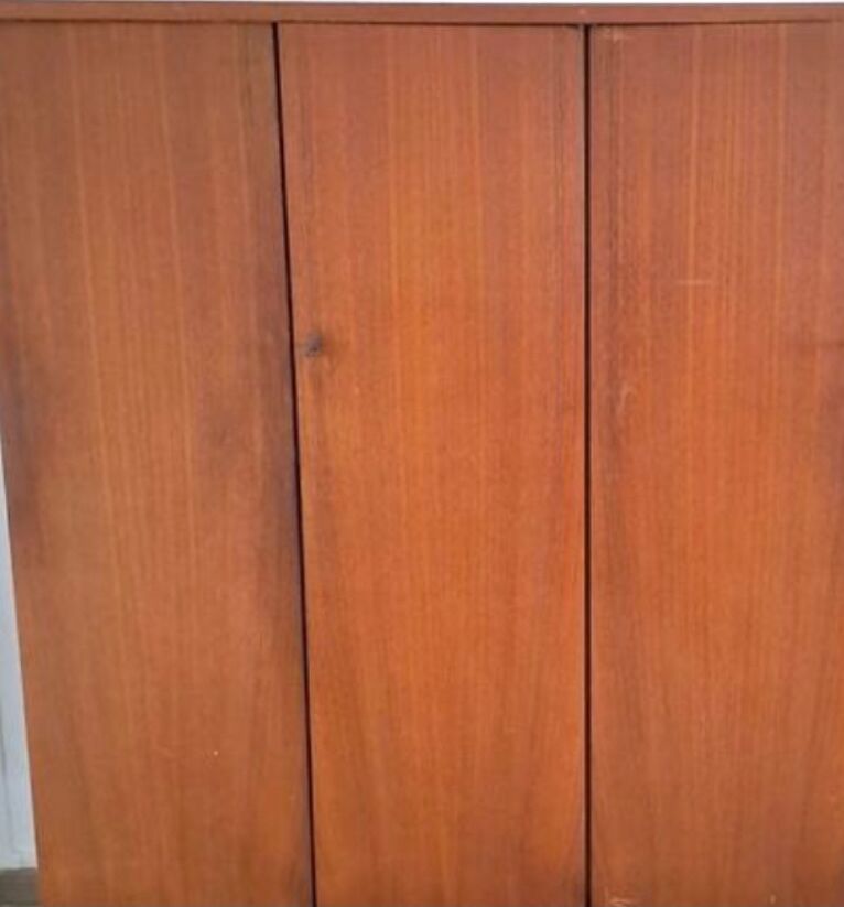 Vintage Scandinavian teak wardrobe, teak wardrobe from the 60s, 70s.