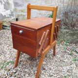 Compass feet sewing box
