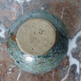 Empty pocket bowl in stoneware signed CG