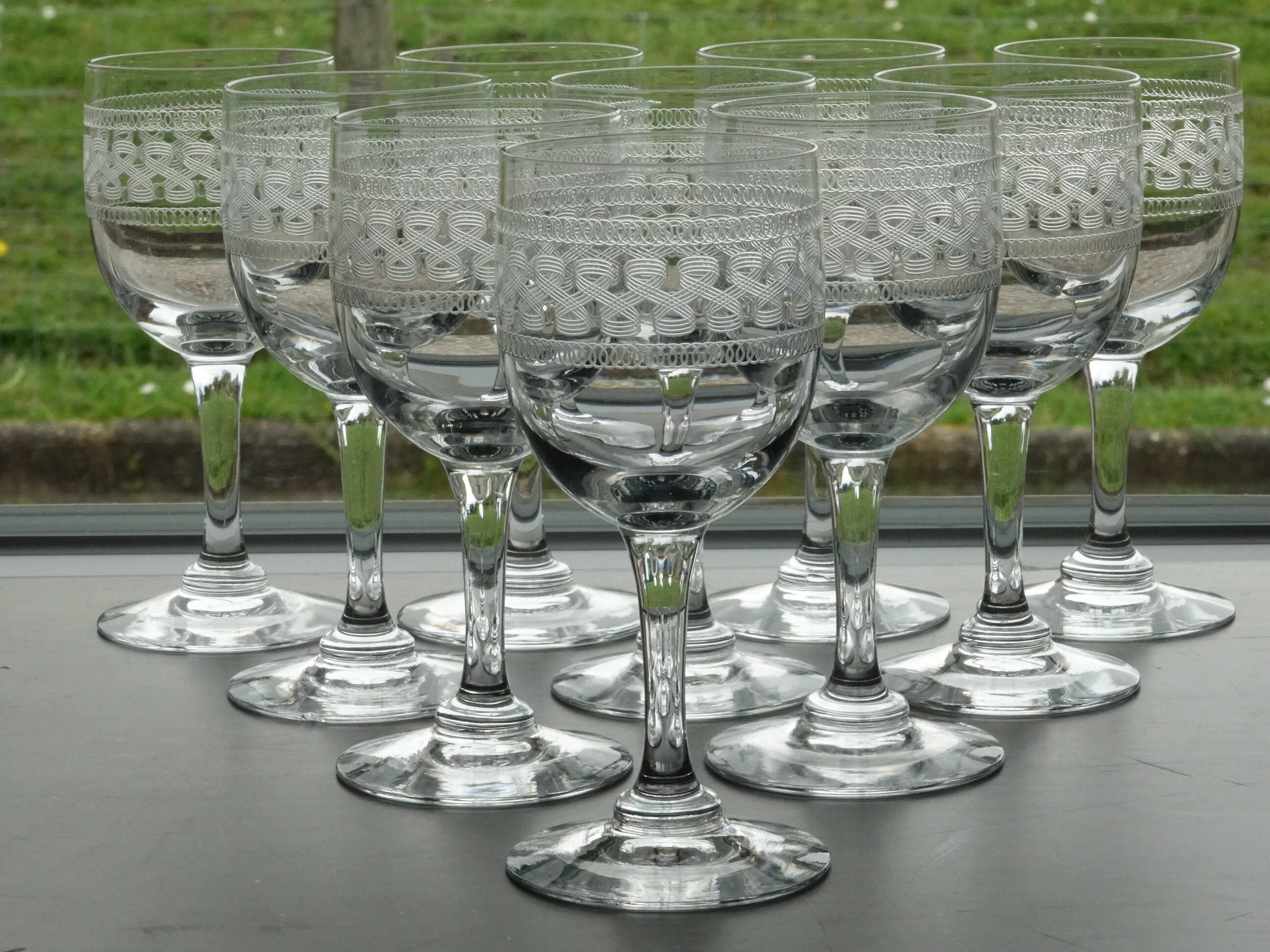 Portieux Meisenthal set of 10 crystal wine glasses