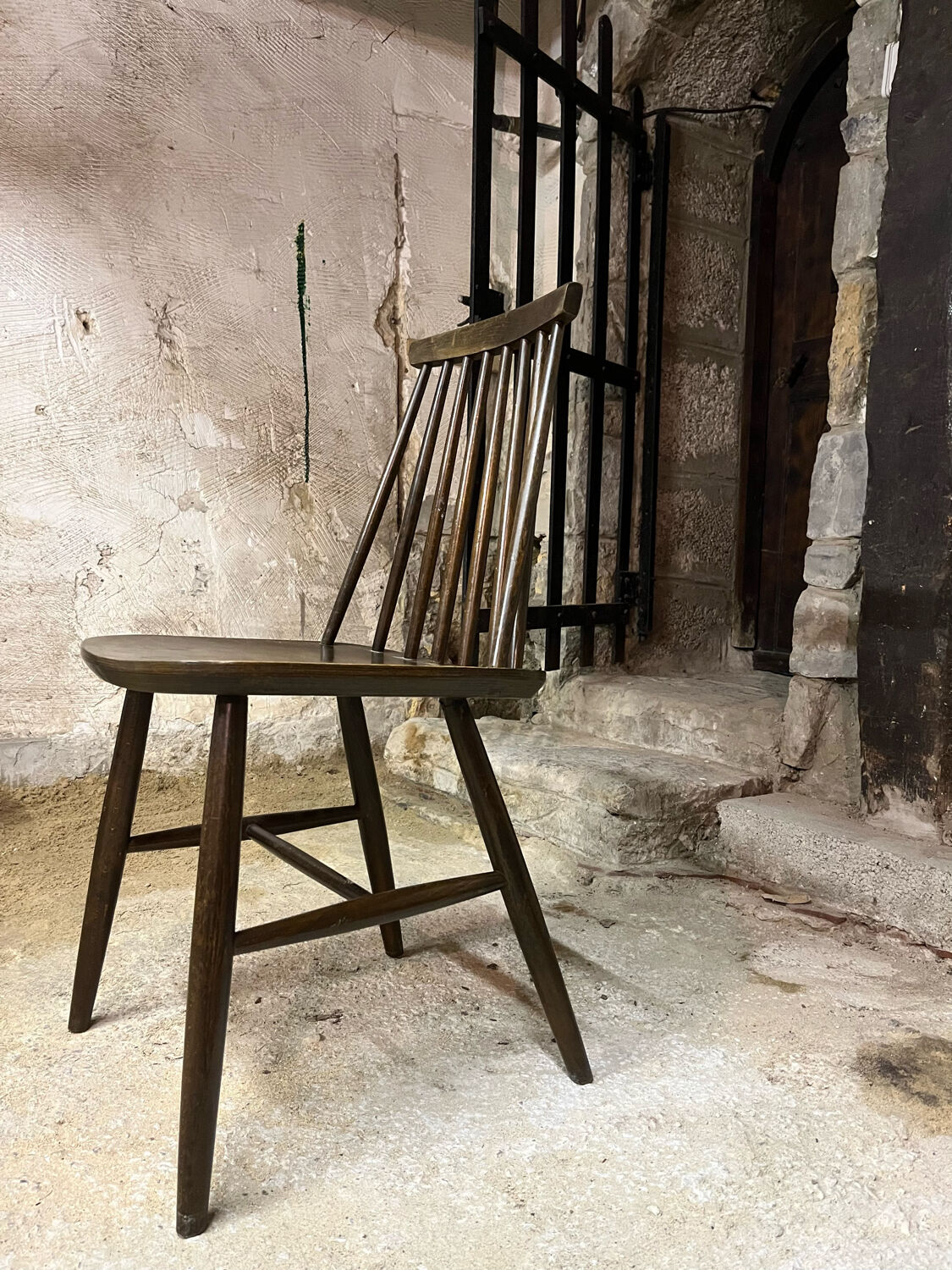 Chaise bistrot scandinave