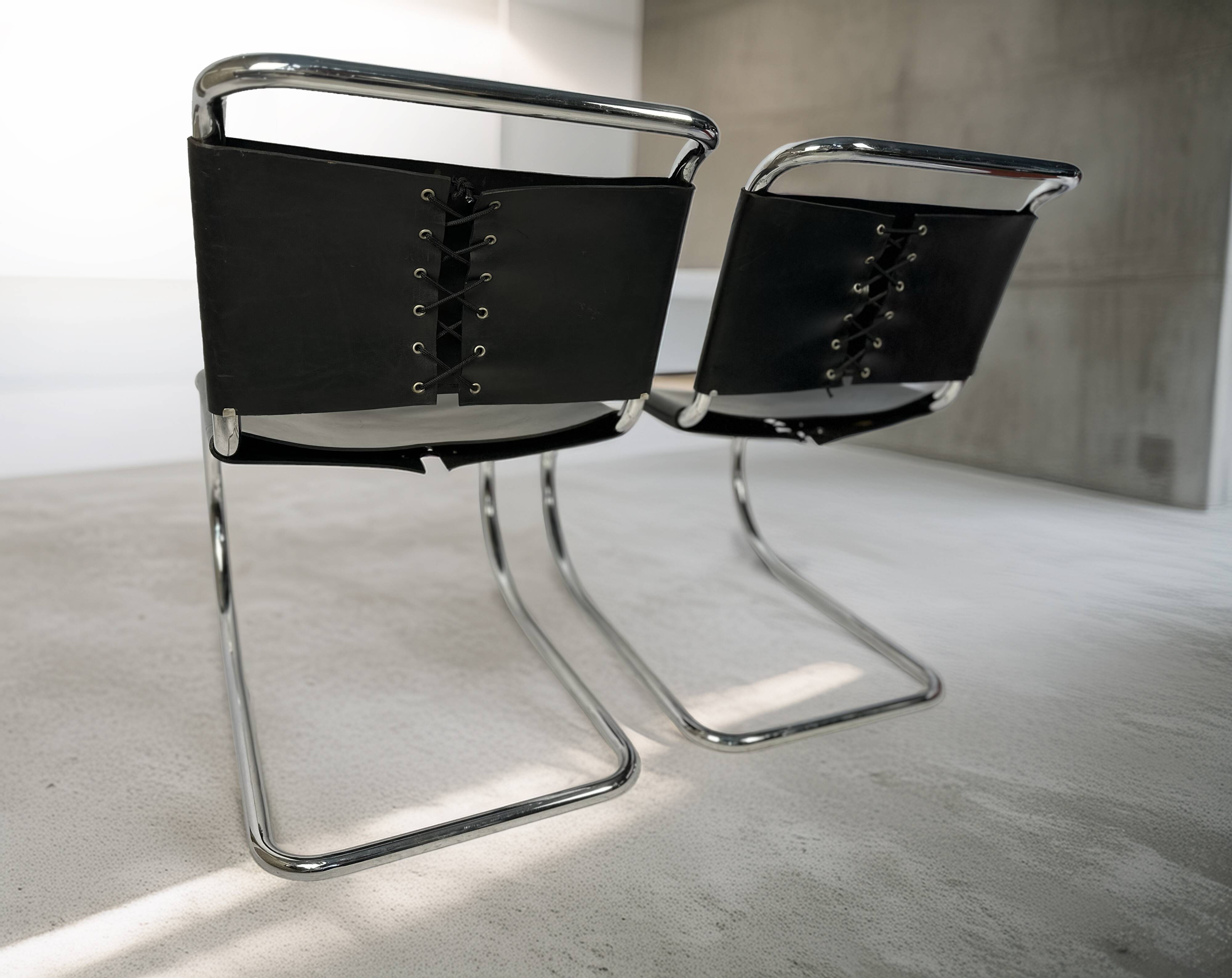 Set of 4 1970s Cantilever Chairs – in the style of Mies van der Rohe (MR10)