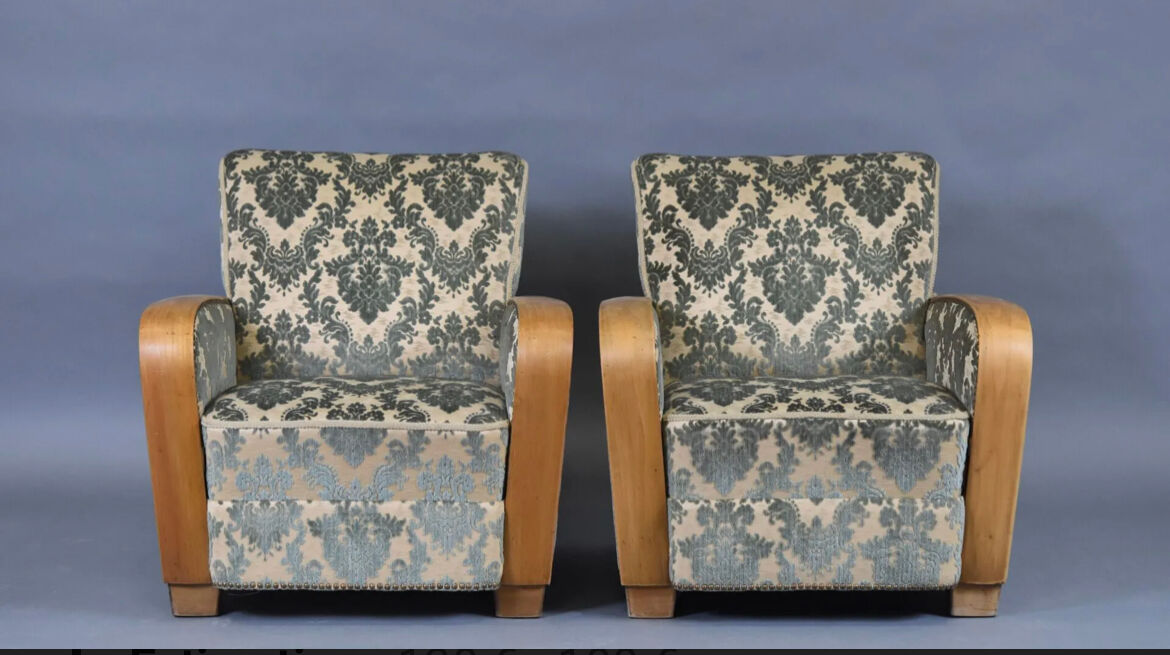 Paire de fauteuils clubs art déco