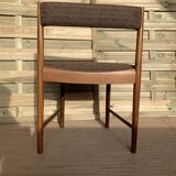 4 Scandinavian chairs made of teak and fabrics