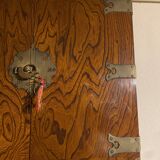 Wall mounted dartboard cabinet