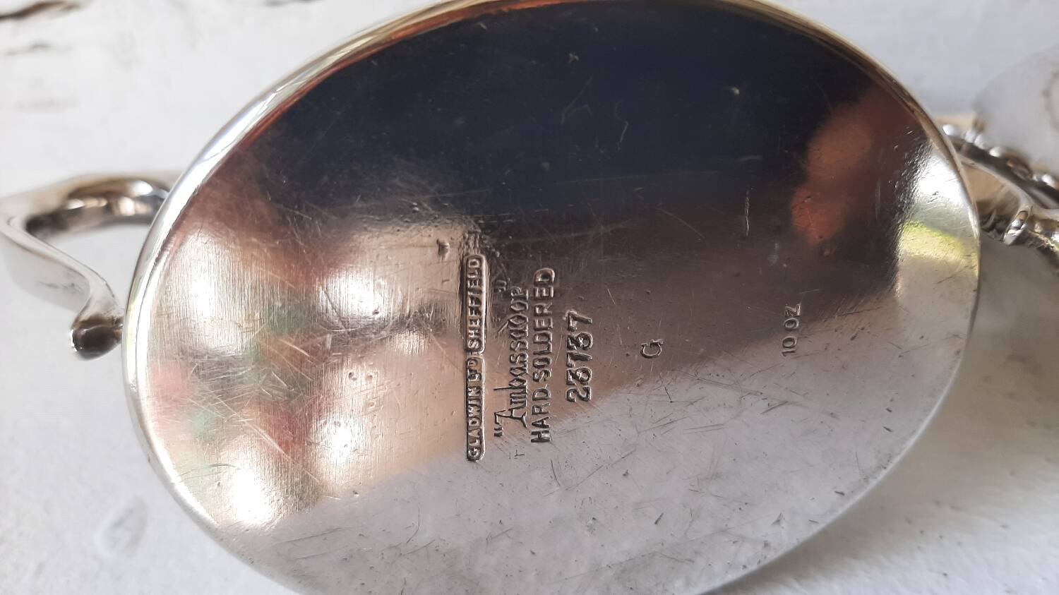 Milk jug and sugar bowl