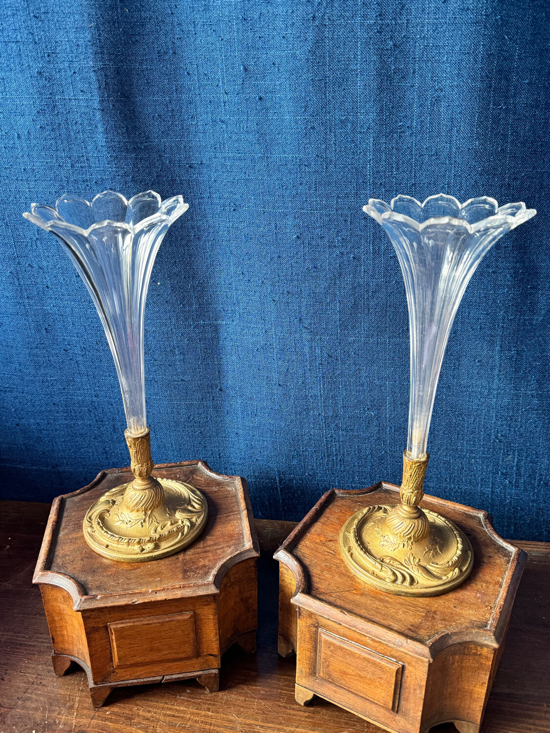 Pair of tulip-shaped flower vases – Napoléon III period