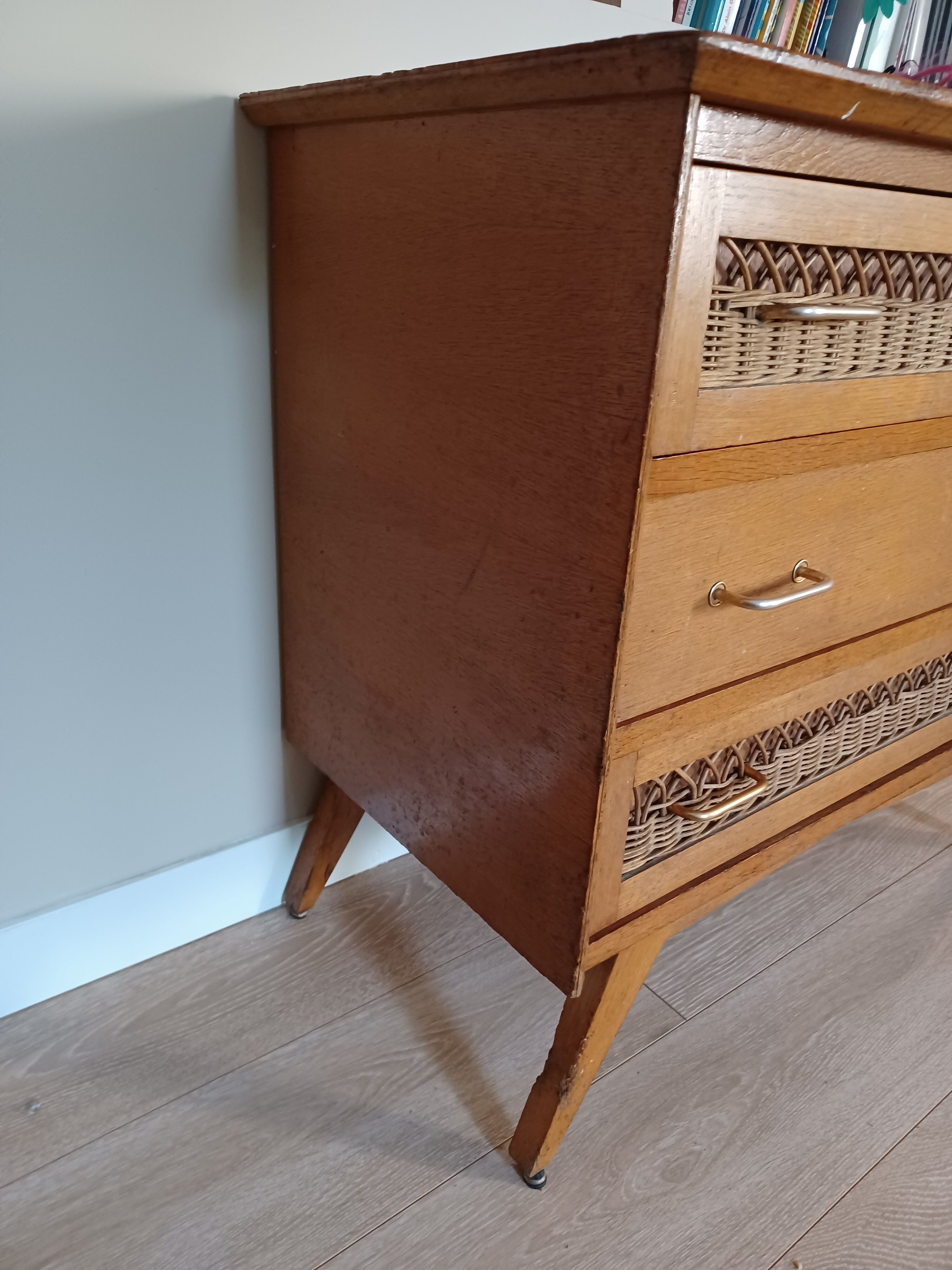 Commode bois et rotin vintage années 50