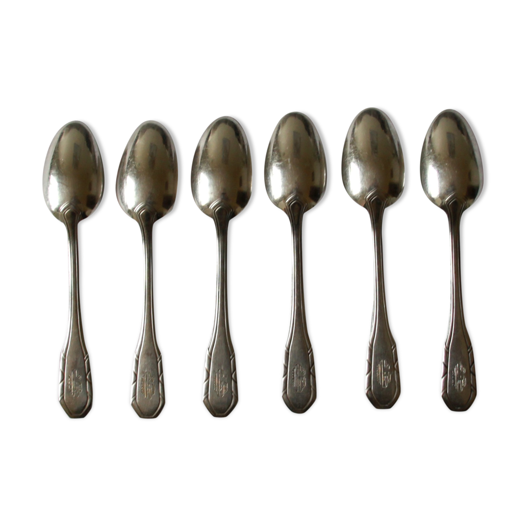 Cuillère à bouillie en métal argenté Félix Frères modèle coquille