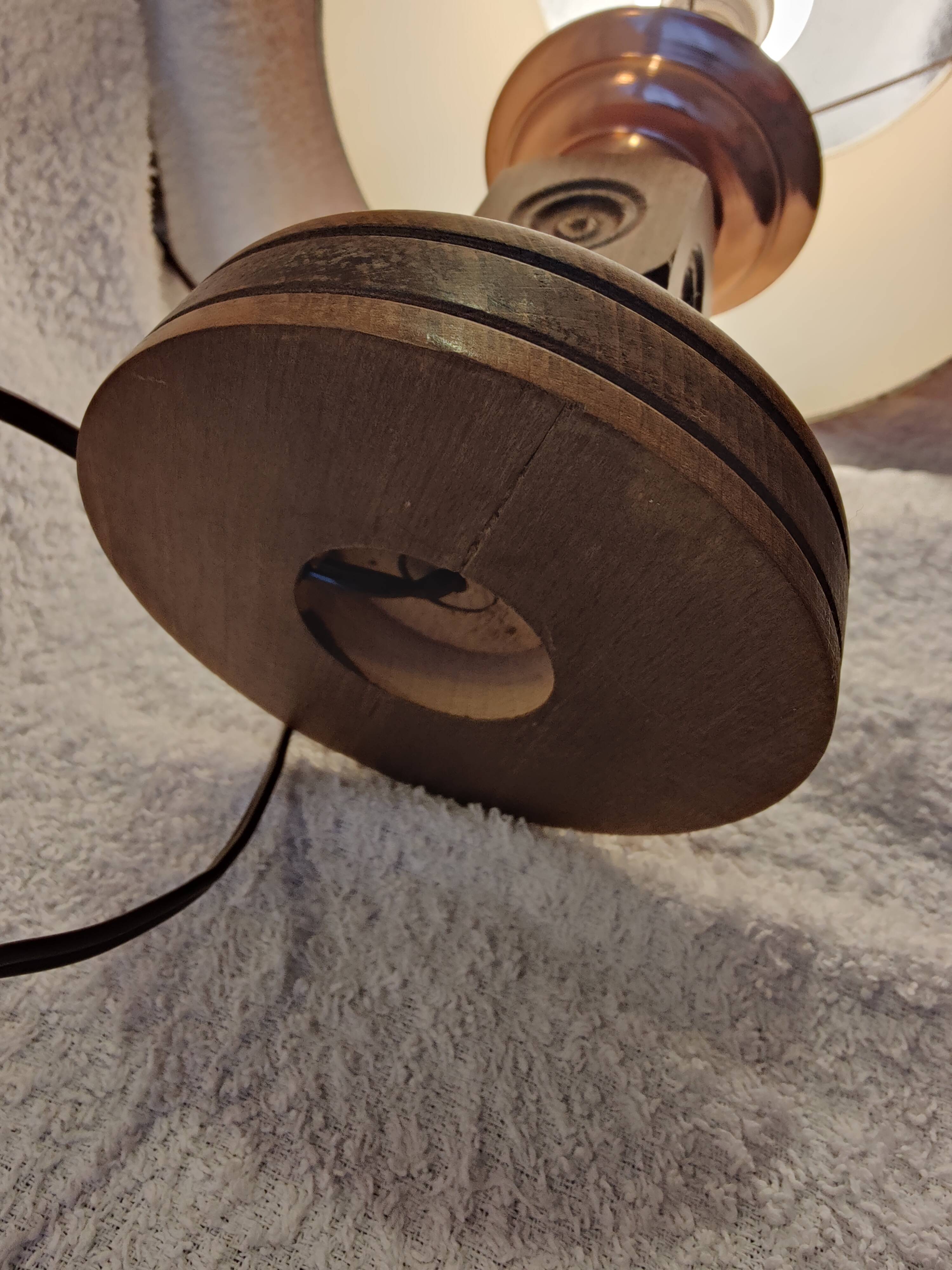 Lampe bois basque style Charles Dudouyt