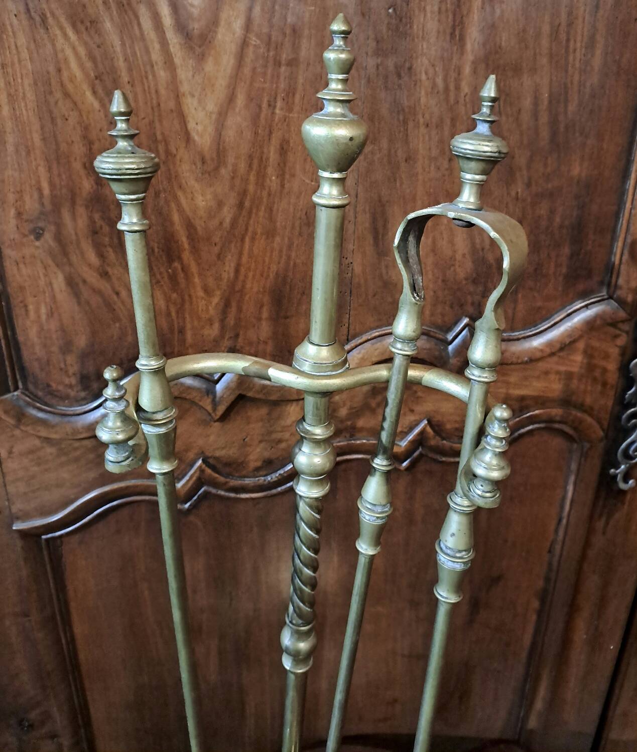 Bronze fireplace set