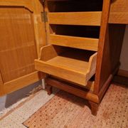 Bureau ancien en bois massif