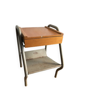 Table de chevet d'internat
