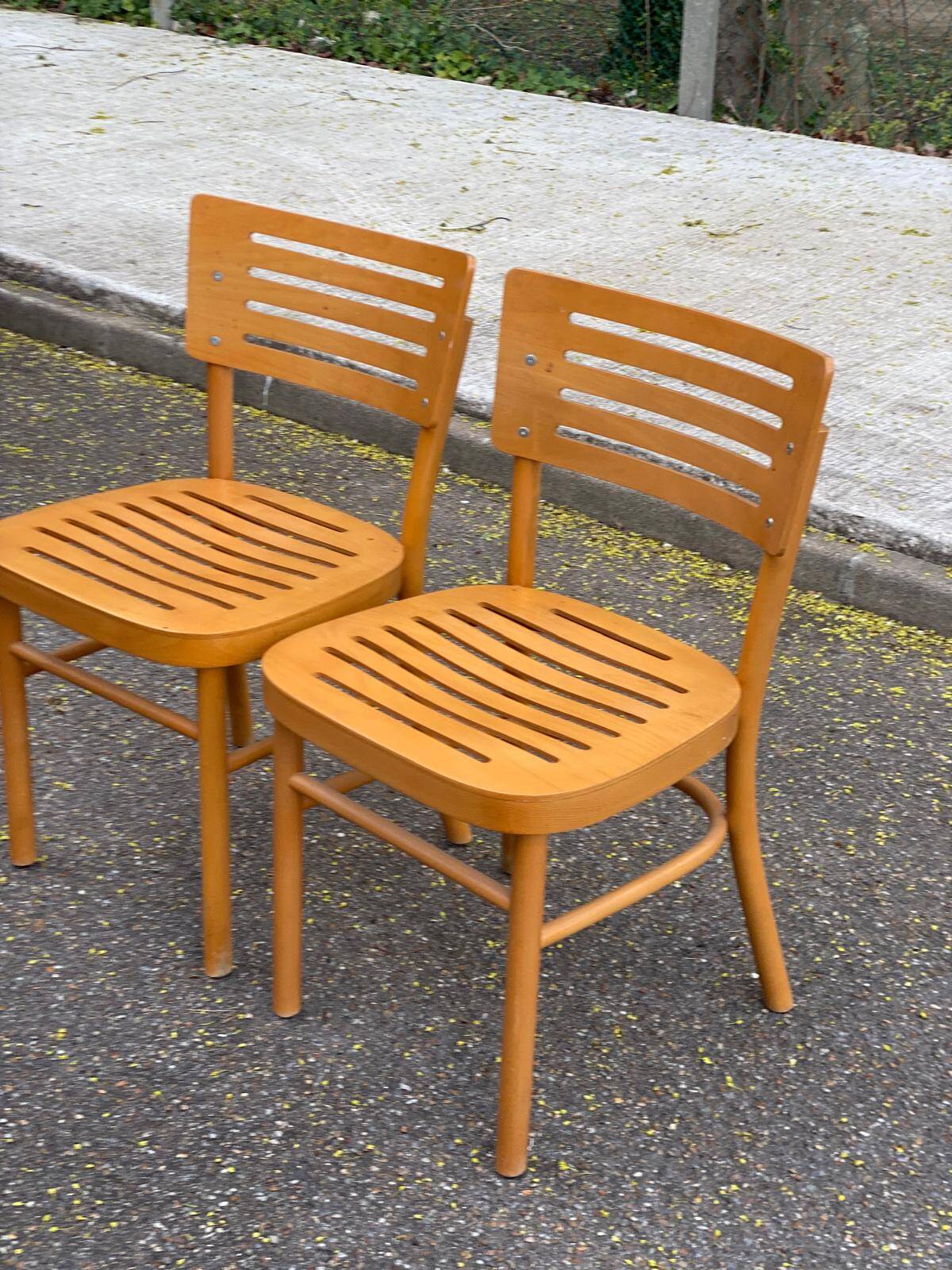 2 Scandinavian bistro chairs from Ikea, Balser, made of curved solid wood, 1999.