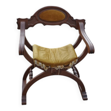 Chaise de trône des années 50 en marron et paille jaune, en hêtre et tissu d'ameublement, années 1950.