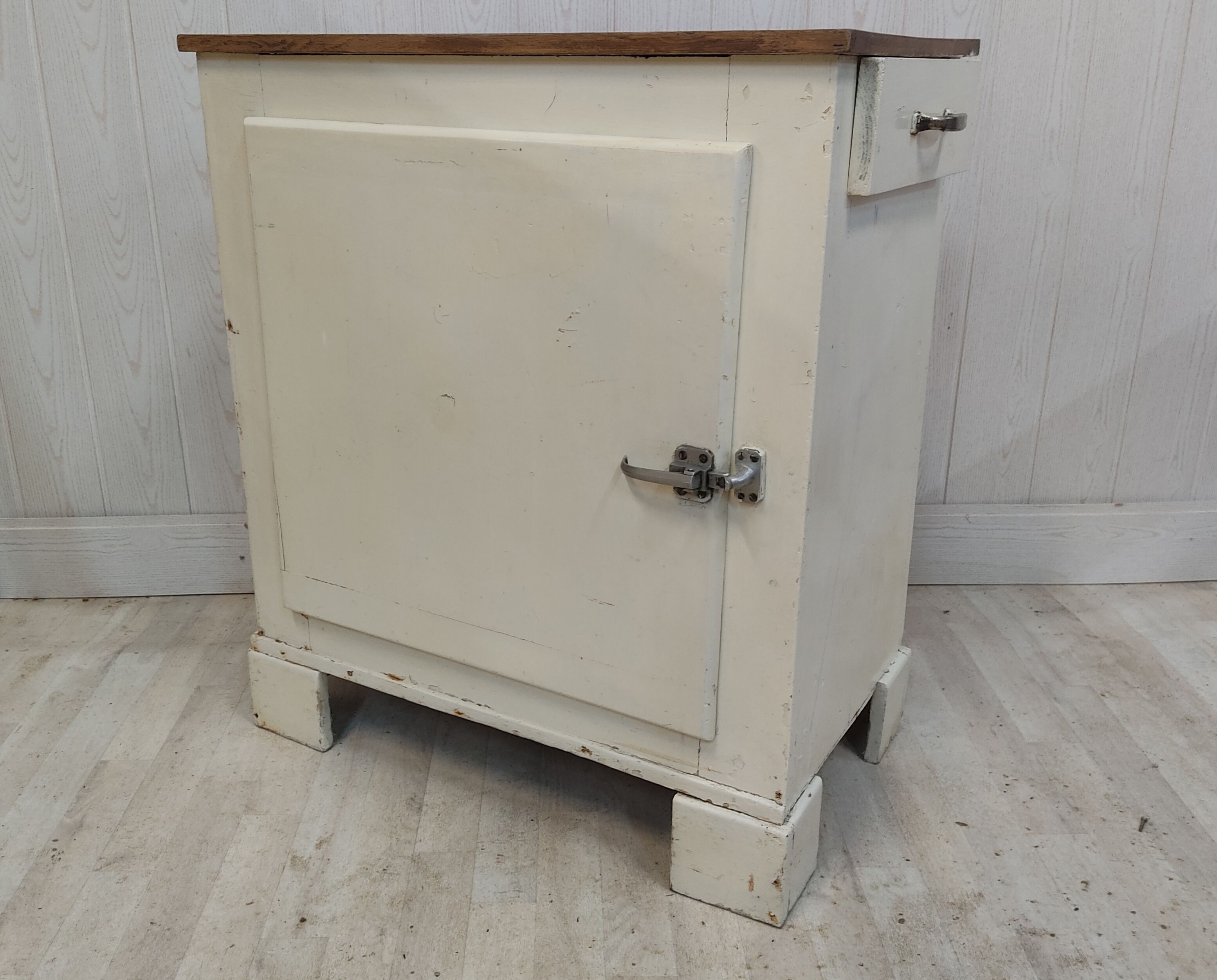 Buffet vintage en bois