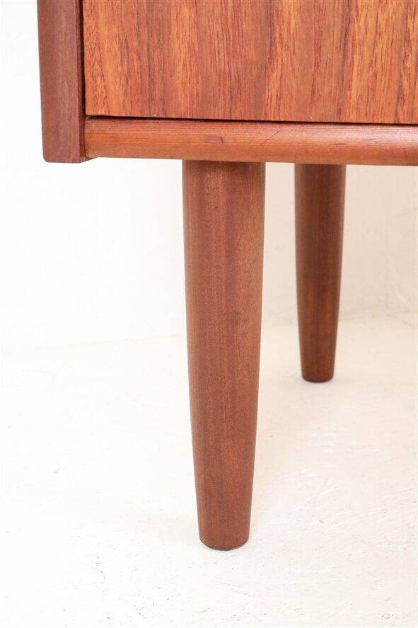 Restored Hanbjerg Møbelfabrik 'Tallboy' teak chest of drawers / Mid-century Danish modern design / 1960s