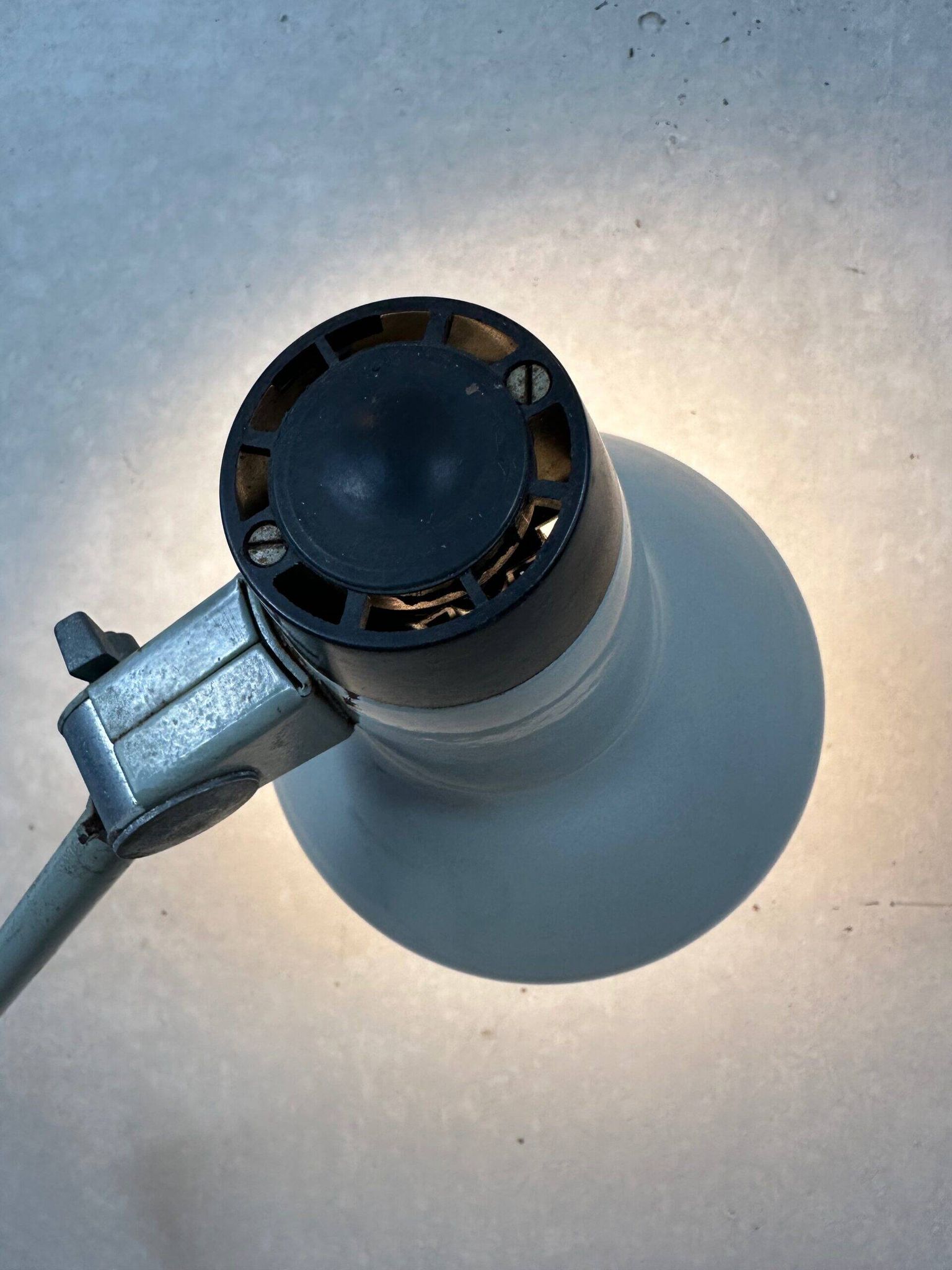 Lampe de bureau vintage émaillée – Rademacher