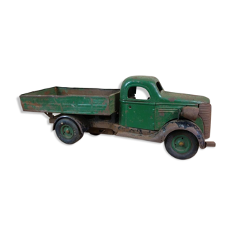 Antique toy - Vébé truck - Studebaker dump truck - Hutchinson