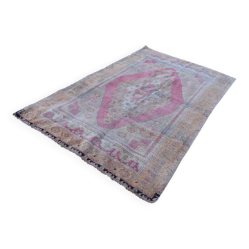 Tapis turc vintage fait main